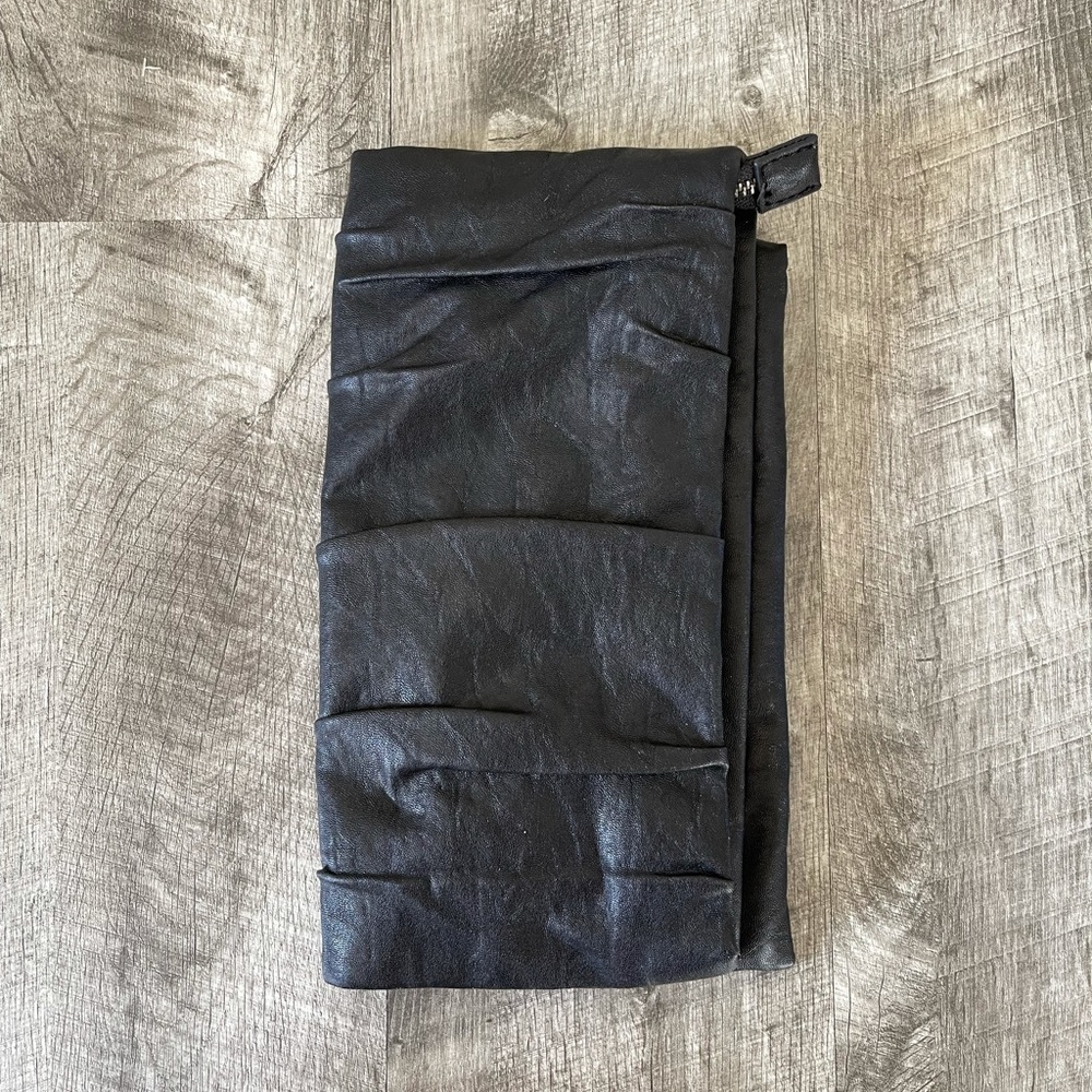 Express Wristlet Clutch
